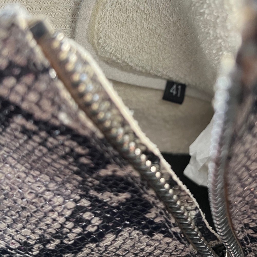 P448 Star High Top Sneaker - Picture 14 of 14